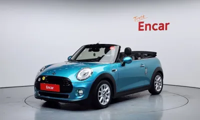 MINI Cooper Convertible