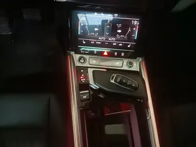 Audi e-tron (Import)