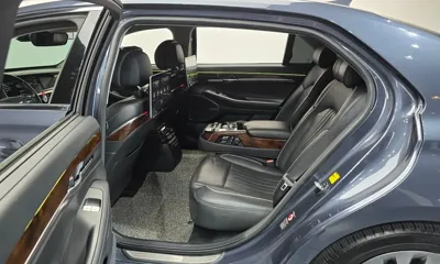 Genesis EQ900