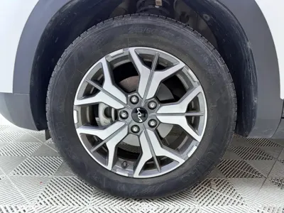 Kia KX3