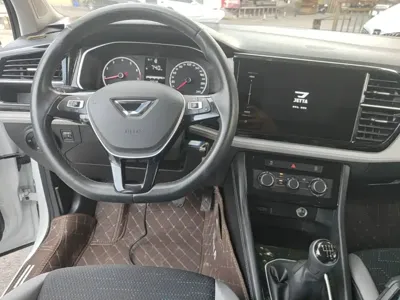 Jetta VS5