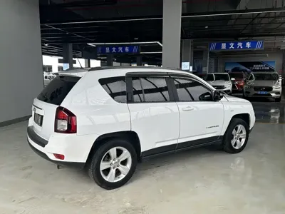 Jeep Compass (Import)