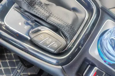 Roewe i5