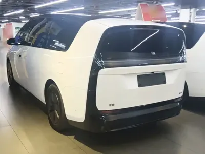 Li Auto Li MEGA