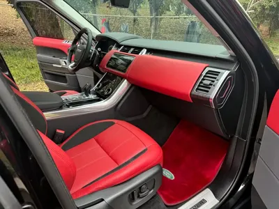 Land Rover Sport