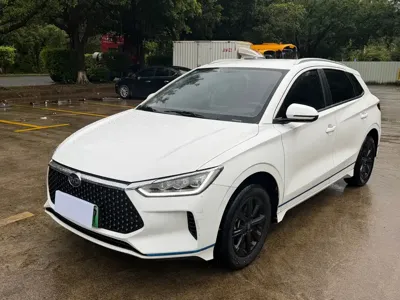 BYD e2