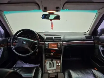BMW 7-Series