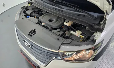 Hyundai Starex