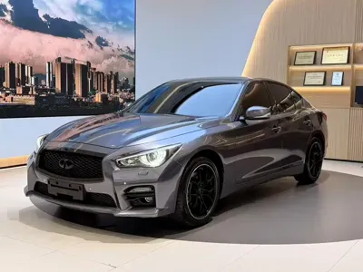 Infiniti Q50