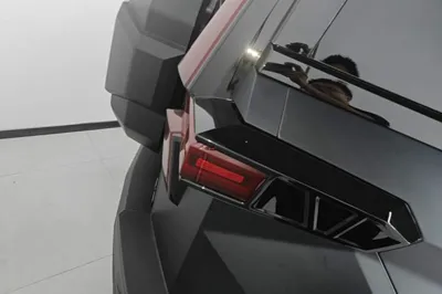 Brave warrior 917