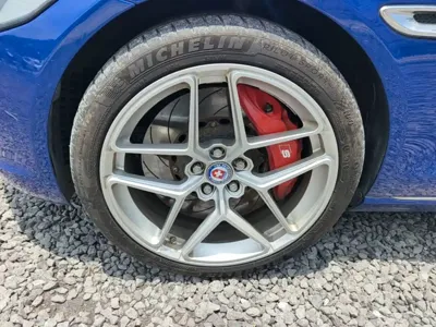 Jaguar XEL