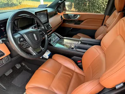 Lincoln Navigator