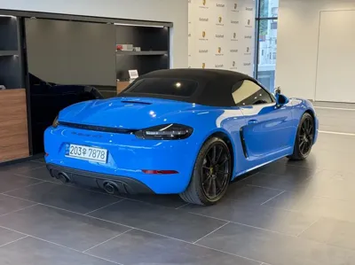 Porsche 718