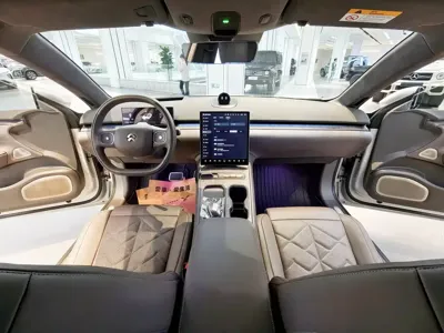 Nio ET7