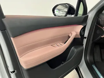 Nio EC6