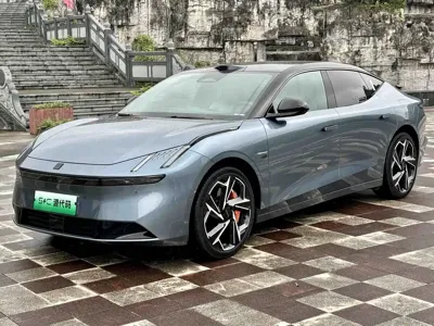 Lynk & Co Z10