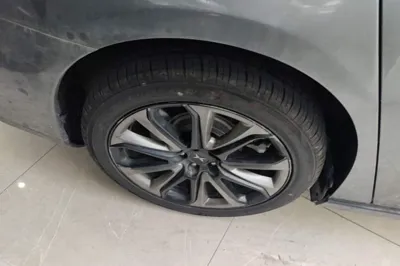 Xpeng P7