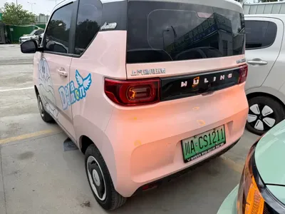 Wuling MINIEV