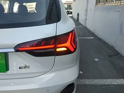 Roewe ei5