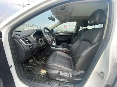 Roewe RX5