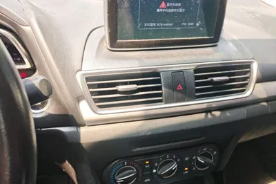 Mazda Mazda 3 Axela