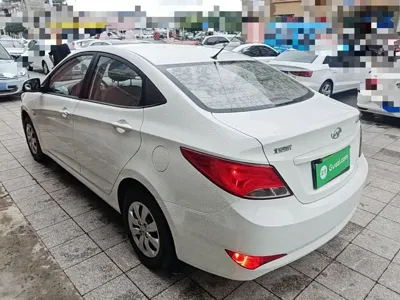 Hyundai Verna