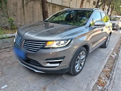 Lincoln MKC