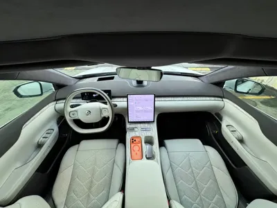 Nio ET7