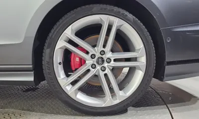 Audi S8
