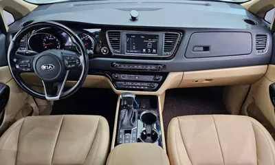 Kia Canival