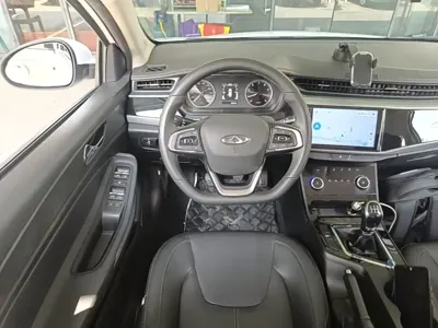 Chery Arrizo 5