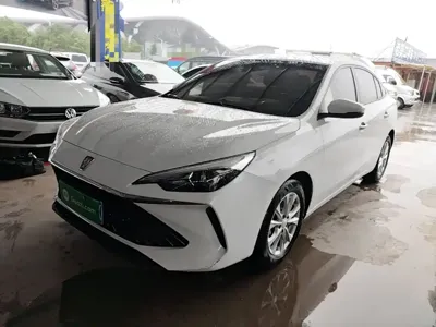 Roewe i5