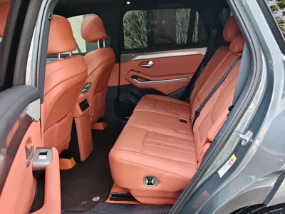 BYD 唐L