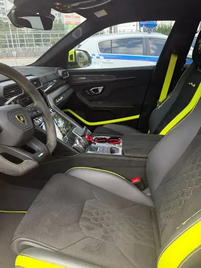 Lamborghini Urus