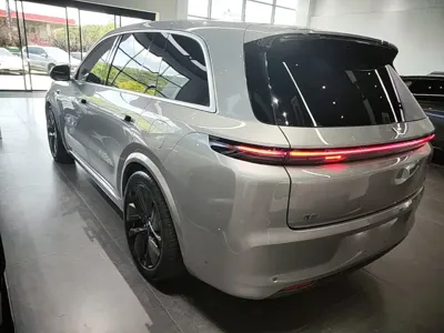Li Auto Li L8