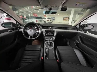 Volkswagen Viloran