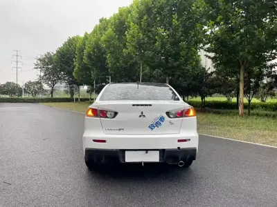 Mitsubishi Lancer EX