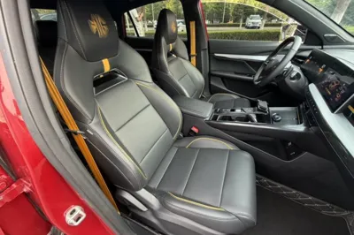 MG 5 Scorpio