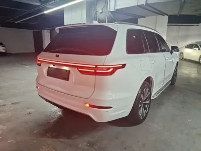 Li Auto Li ONE