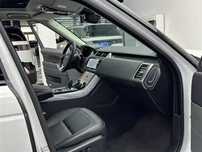 Land Rover Sport PHEV