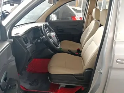 Wuling Hongguang V
