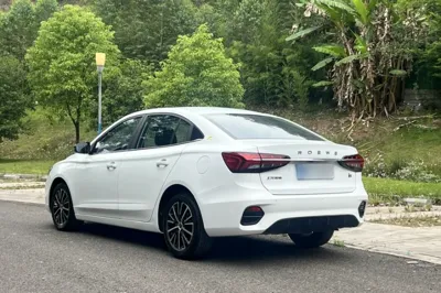 Roewe i5