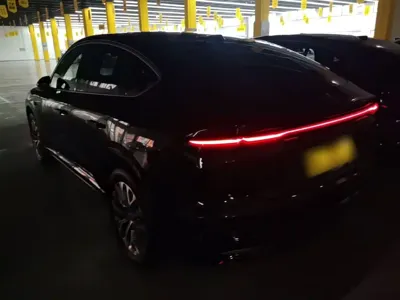 Nio EC6