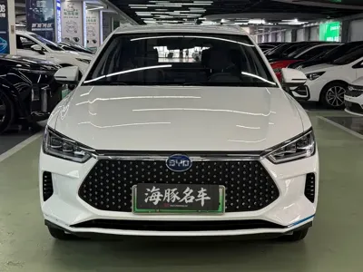 BYD e2