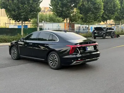 Hongqi Hongqi H5