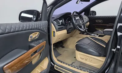 Kia Canival