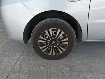 JAC Refine Refine M3