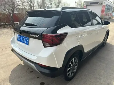 Toyota Yaris L