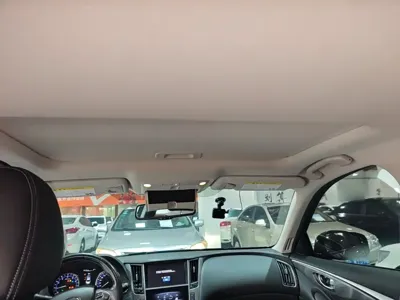 Infiniti Q50L