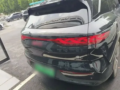 BYD 唐L